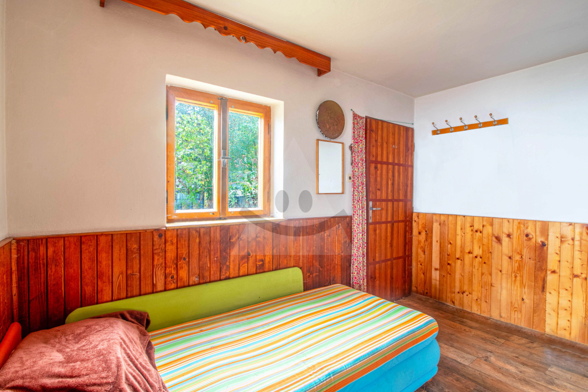 Chata nad Môťovskou priehradou NA PREDAJ