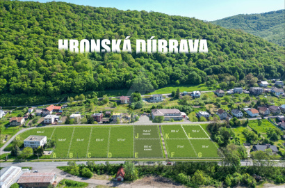 Na predaj pekný slnečný pozemok / 750 m2/ Hronská Dúbrava, len 10 km od Zvolena